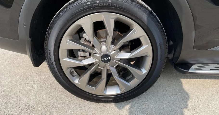 Kia Sorento 2.2d AMT (202 л.с.) 4WD
