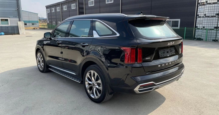 Kia Sorento 2.2d AMT (202 л.с.) 4WD