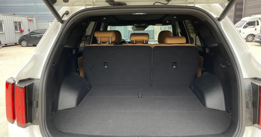 Kia Sorento 2.2d AMT (202 л.с.) 4WD