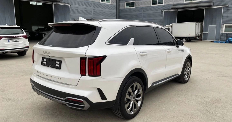 Kia Sorento 2.2d AMT (202 л.с.) 4WD