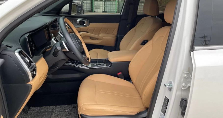Kia Sorento 2.2d AMT (202 л.с.) 4WD
