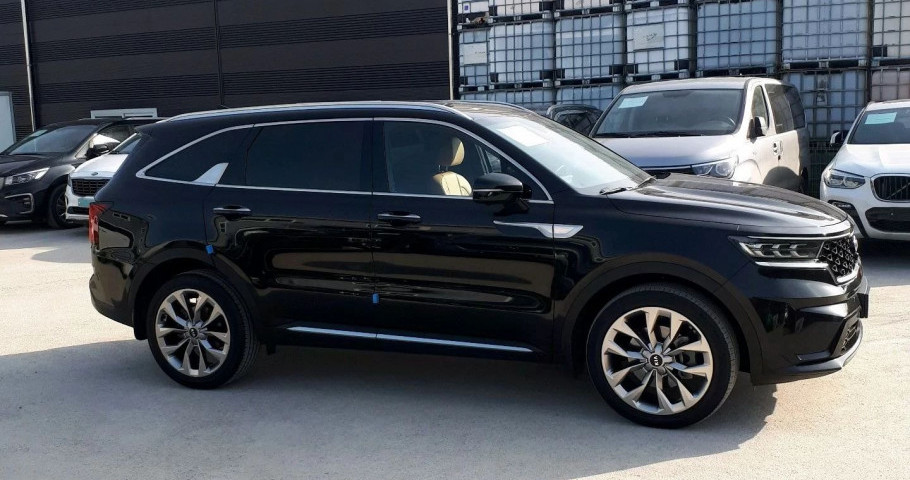 Kia Sorento 2.2d AMT (202 л.с.) 4WD