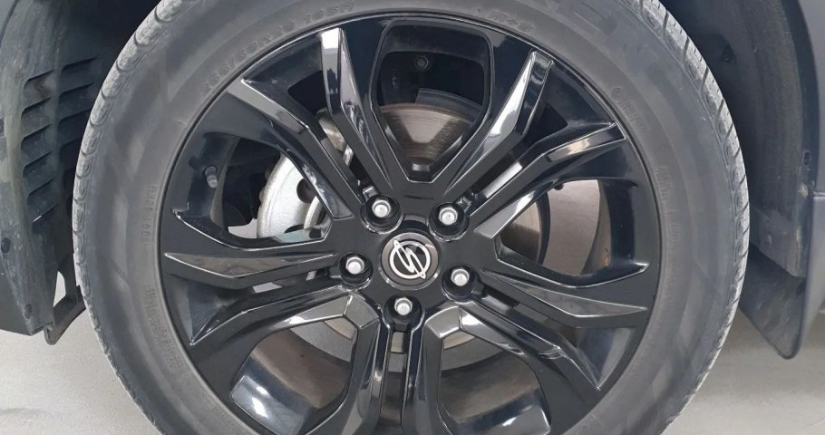 SsangYong Rexton 2.2d AT (202 л.с.) 4WD