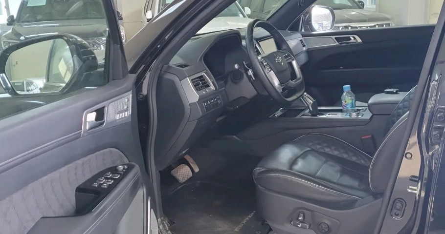 SsangYong Rexton 2.2d AT (202 л.с.) 4WD