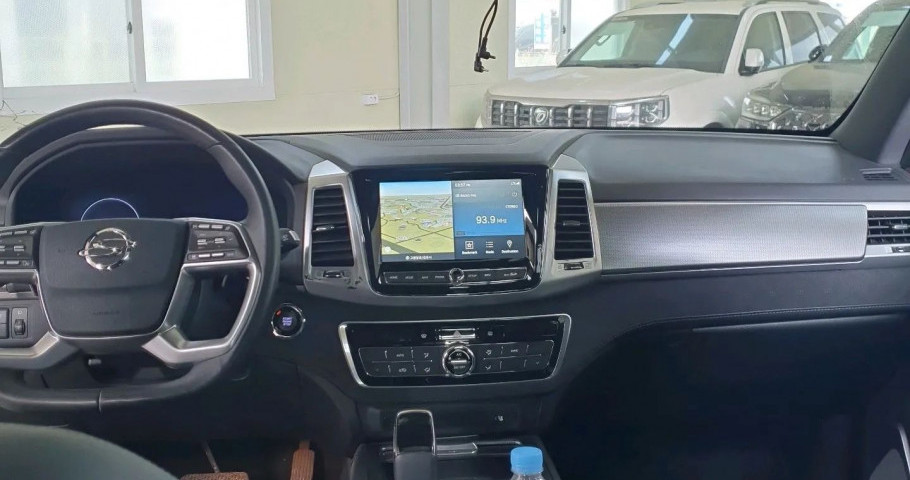 SsangYong Rexton 2.2d AT (202 л.с.) 4WD