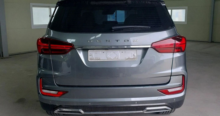 SsangYong Rexton 2.2d AT (202 л.с.) 4WD