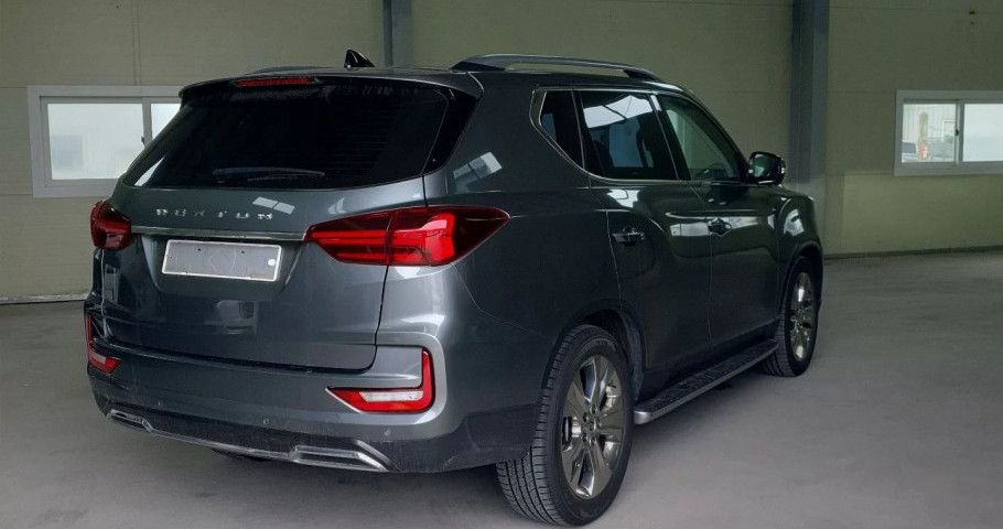 SsangYong Rexton 2.2d AT (202 л.с.) 4WD