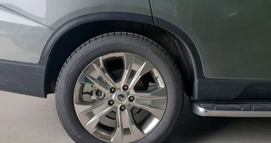 SsangYong Rexton 2.2d AT (202 л.с.) 4WD