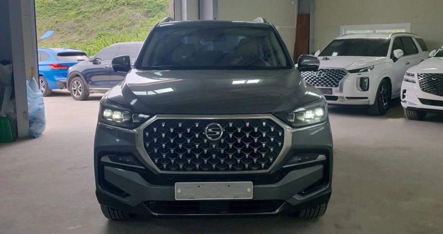 SsangYong Rexton 2.2d AT (202 л.с.) 4WD