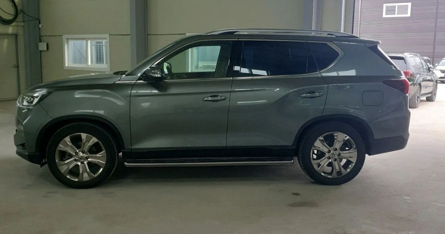SsangYong Rexton 2.2d AT (202 л.с.) 4WD