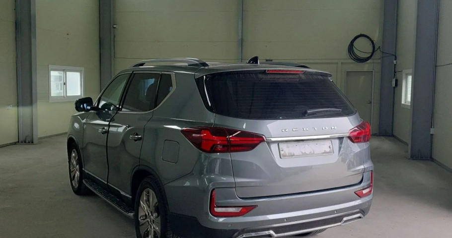 SsangYong Rexton 2.2d AT (202 л.с.) 4WD