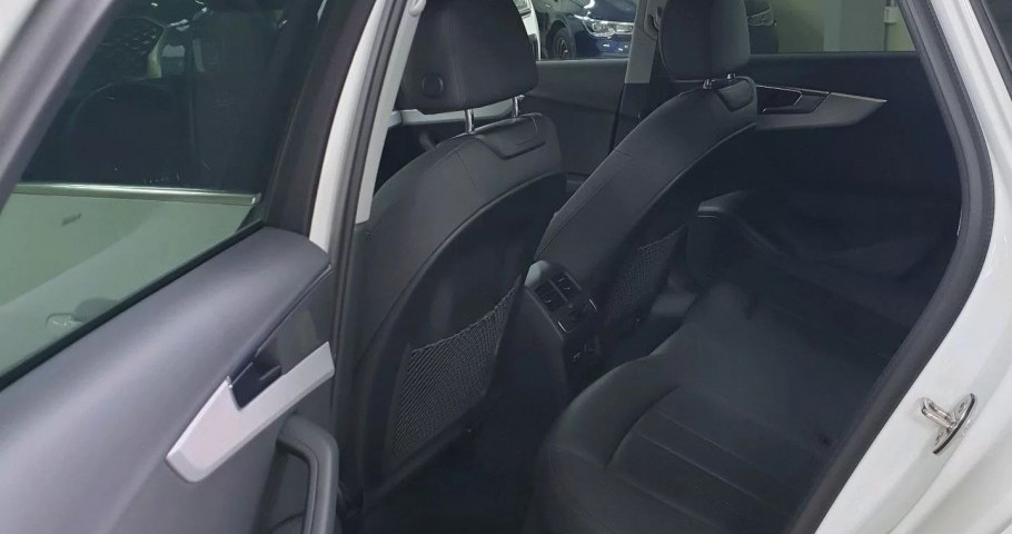 Audi A4 40 TFSI 2.0 AMT (190 л.с.)