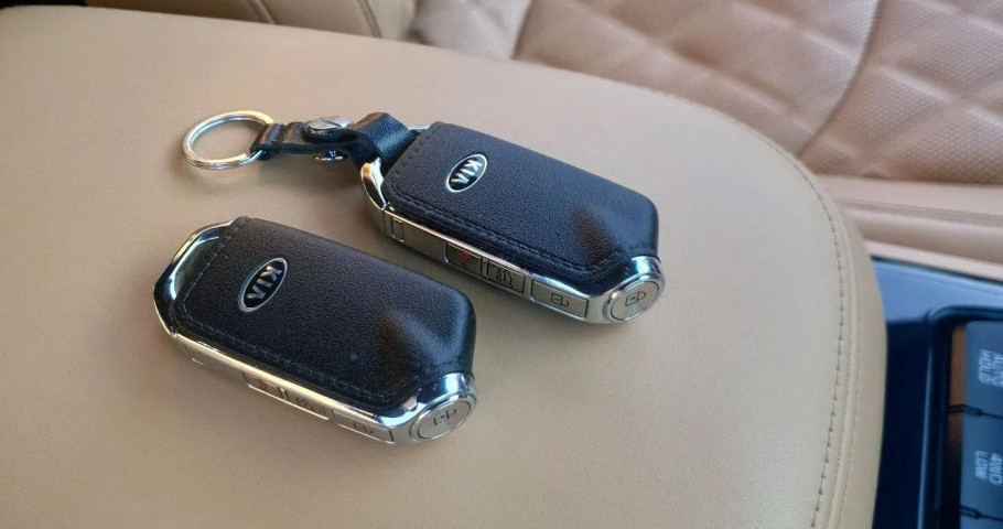 Kia Mohave 3.0d AT (260 л.с.) 4WD