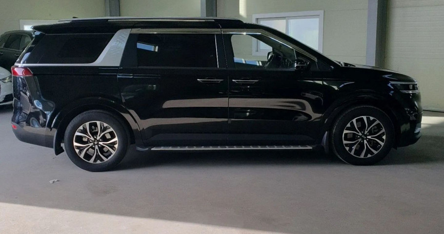 Kia Carnival 2.2d AT (202 л.с.) 2WD