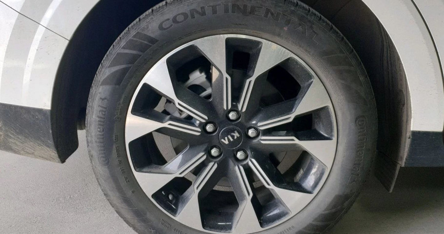 Kia Carnival 2.2d AT (202 л.с.) 2WD