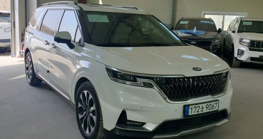 Kia Carnival 2.2d AT (202 л.с.) 2WD