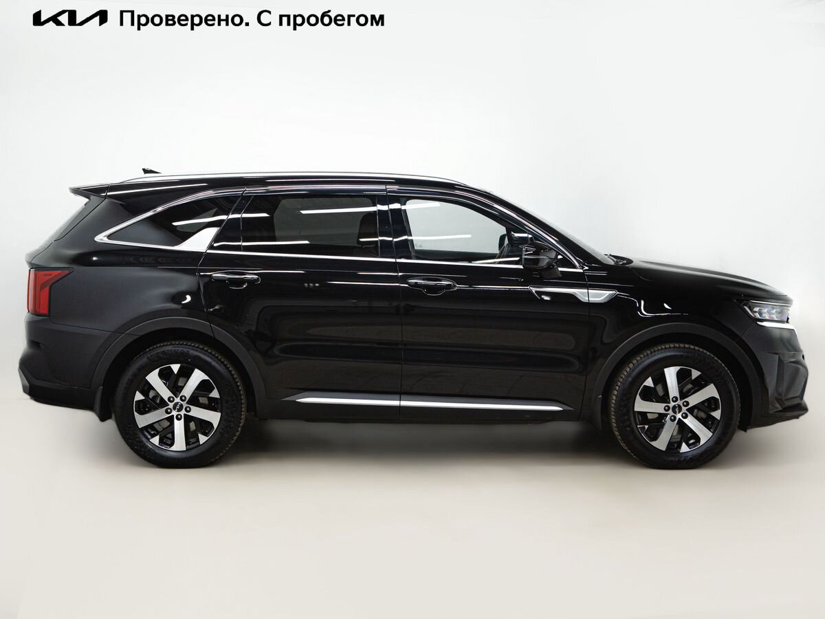 Купить Kia Sorento 2,5 AT (179 лс) 4WD цвета blue 2022 года выпуска с  пробегом VIN MX1RH81D*NK****26 в Москве у официального дилера «Ирбис»